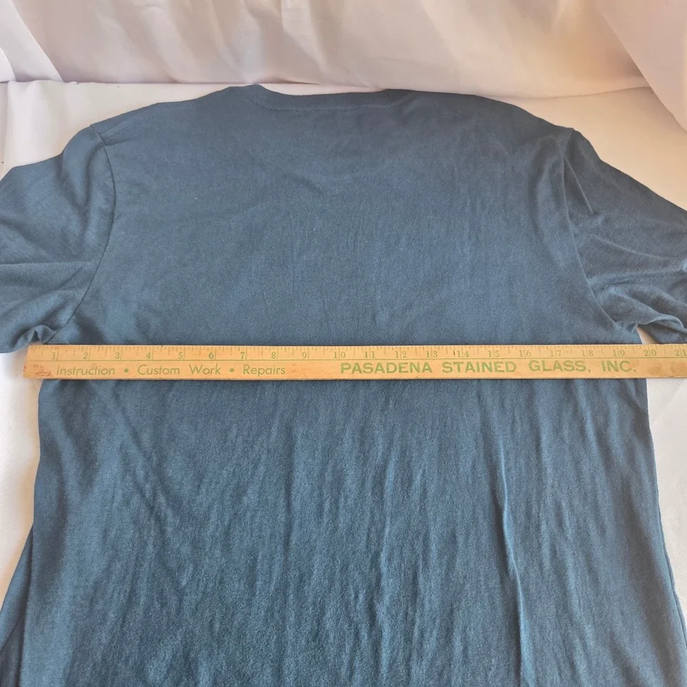 True Religion Mens Graphic T-Shirt Blue Y2K Horseshoe Logo Cotton Tee Medium